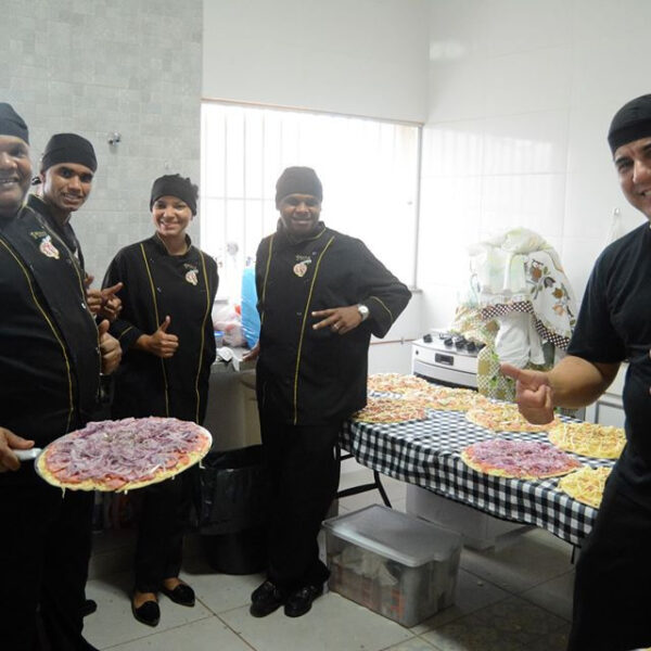 45. 16_12_2018 Incluir matéria abaixo_ Clube Faixa Branca promove confraternização de final de ano(9)